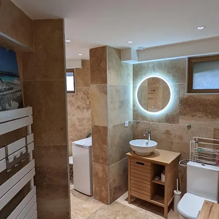 Eden Park 3 Pieces 4 Etoiles 100m Des Plages Piscines Parking