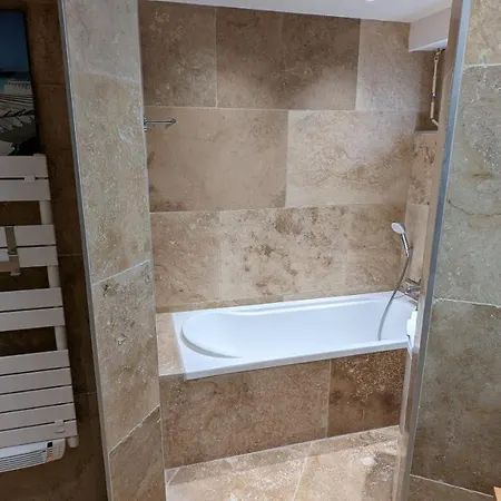 Eden Park 3 Pieces 4 Etoiles 100m Des Plages Piscines Parking Appartement *