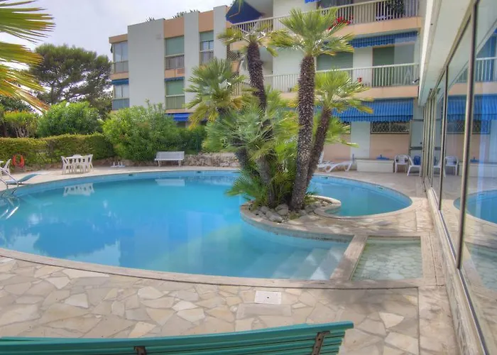Apartamento Eden Park 3 Pièces 4 étoiles 100m Des Plages Piscines Parking Cannes