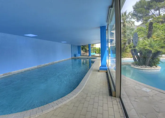 Eden Park 3 Pièces 4 étoiles 100m Des Plages Piscines Parking