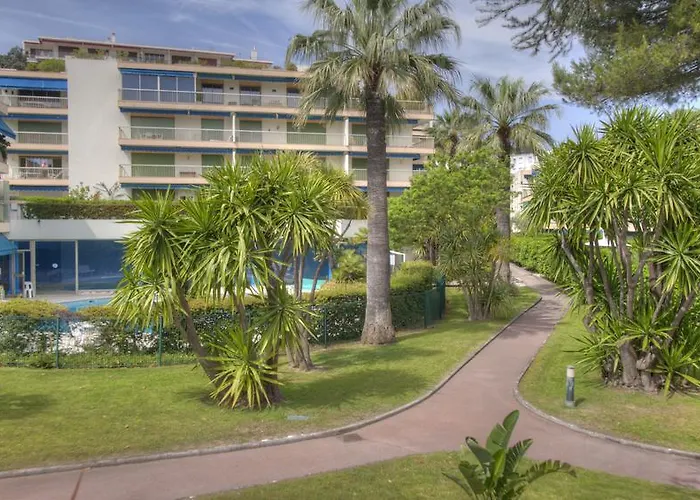 Eden Park 3 Pièces 4 étoiles 100m Des Plages Piscines Parking Cannes